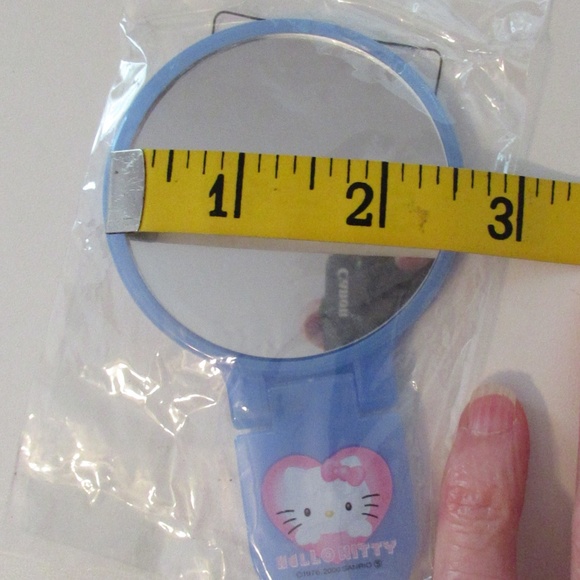 Hello kitty hand mirror - Picture 4 of 4